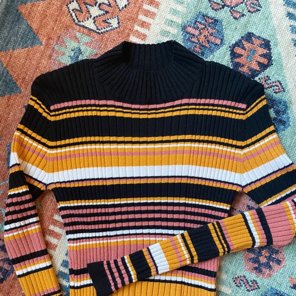 Lottie Moss crop long sleeve NWOT